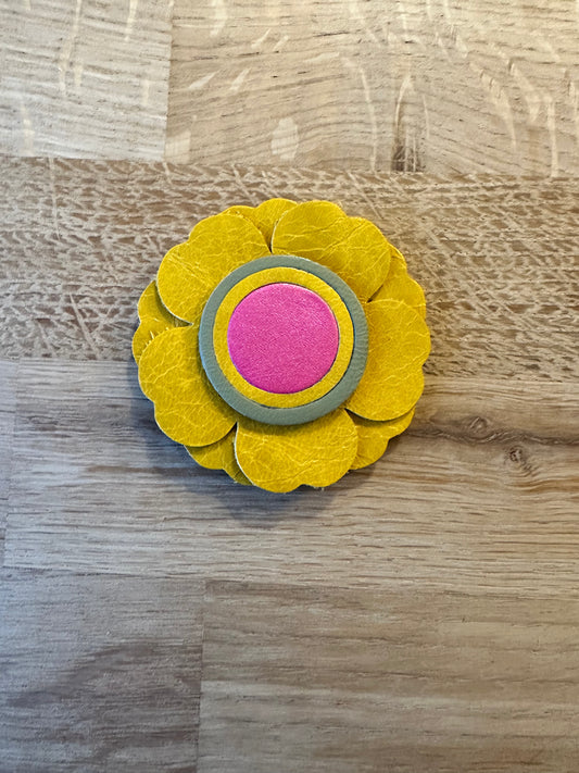 Lille gul blomst