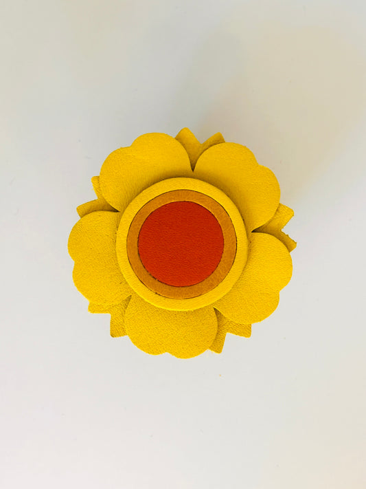 Lille gul blomst