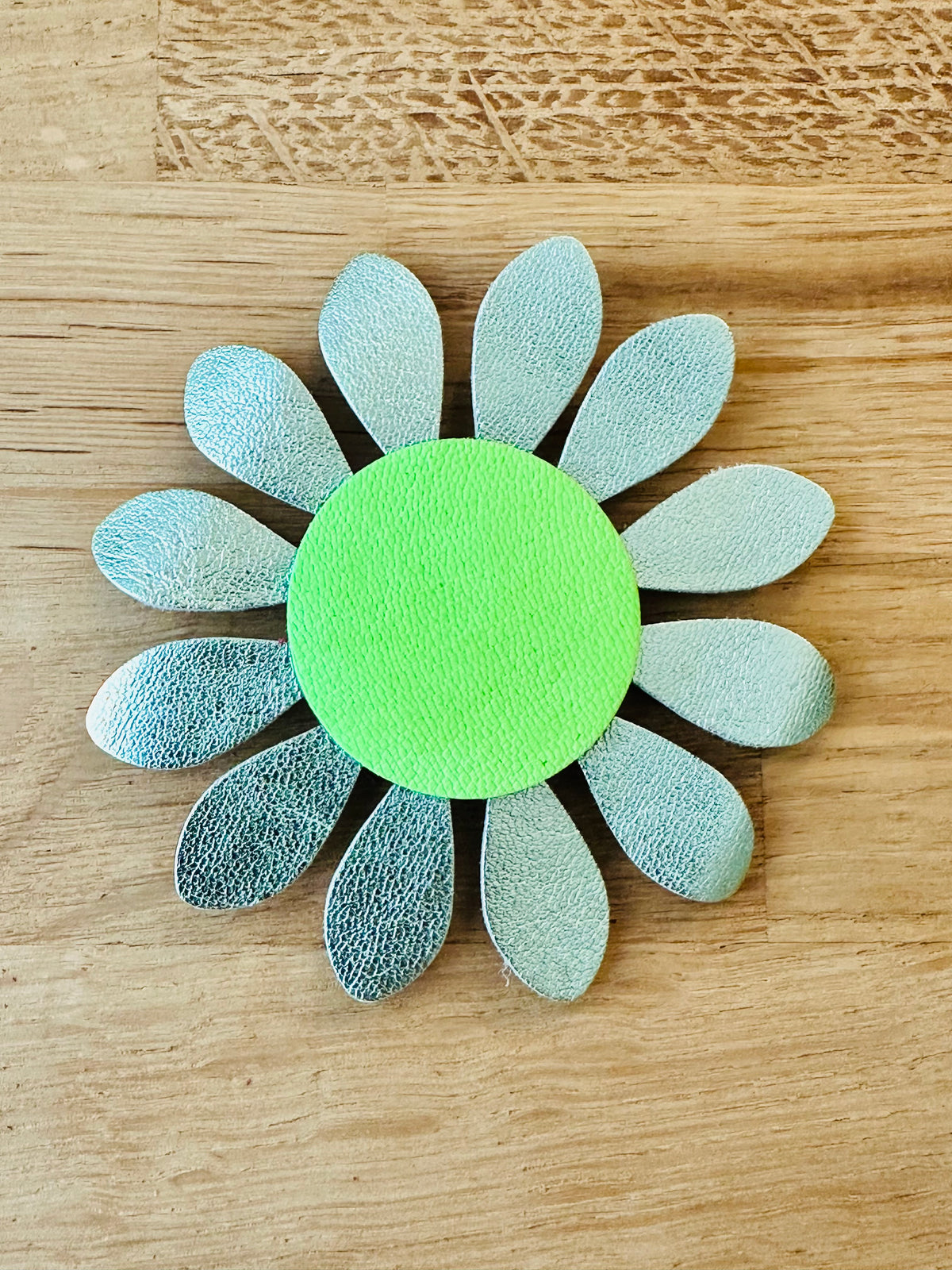 Stor grøn blomst